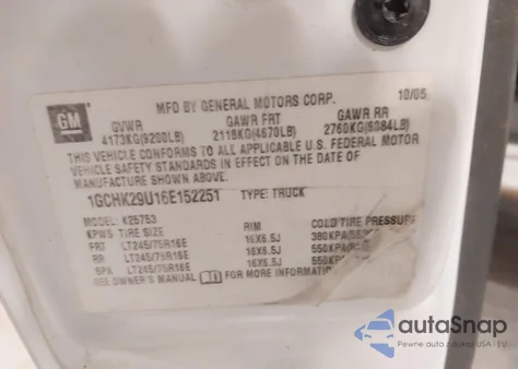 2006 Chevrolet Silverado 2500Hd Lt1 z USA, uszkodzony, nr VIN 1GCHK29U16E152251